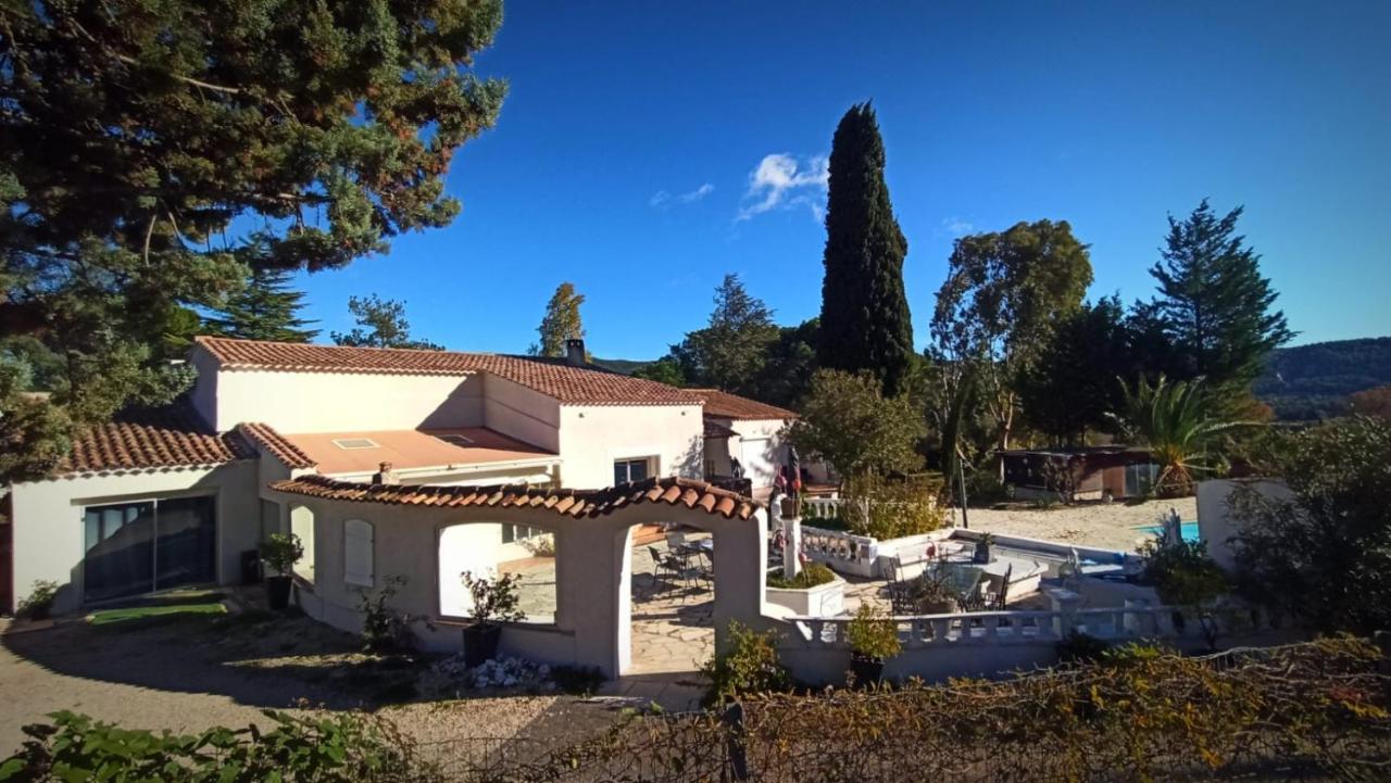 Logement La Belle Provence Le Beausset Exterior photo